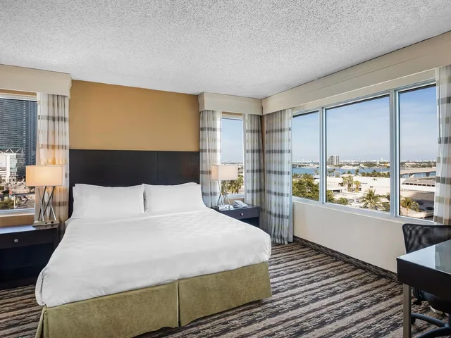 غرفة قياسية، Holiday Inn Port of Miami Downtown Hotel 2/2
