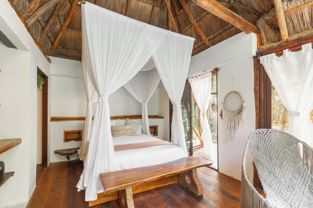 Jungle, Villa, Pepem Holistic Experience and Chaman Cuisine Restaurant - Adults Only 2/4