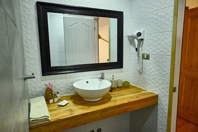 غرفة ديلوكس بسرير كينج، Hare Nua Hotel Boutique 7/9