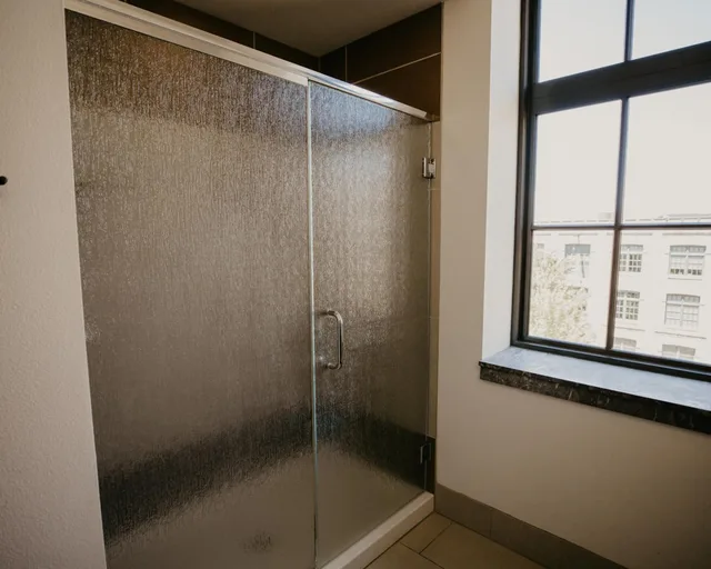 Deluxe, Studio, Double Bed, The Brewhouse Inn Suites 10/10