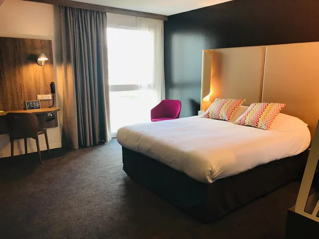 غرفة رباعية بسرير مزدوج مع أريكة، Campanile Findrol Savoie Leman 8/10