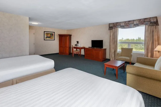 غرفة سوبيريور بسريرين كوين، Travelodge by Wyndham Amherst 1/5