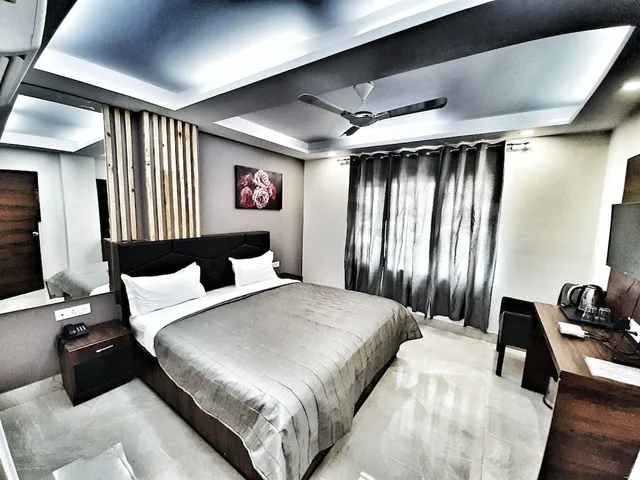 غرفة تنفيذية رباعية بسريرين مزدوجين، Hotel Delhi Aerocity 1/10
