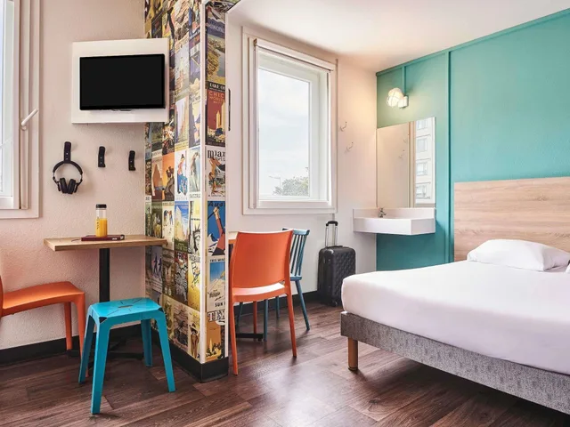 Family, Multiple Beds, Shared Bathroom, hotelF1 Roissy CDG 2/3