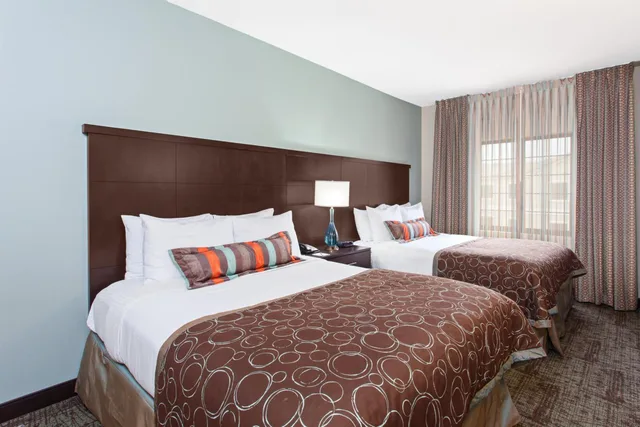 غرفة بسريرين كوين بغرفة نوم واحدة، Staybridge Suites Irvine East/Lake Forest 1/3