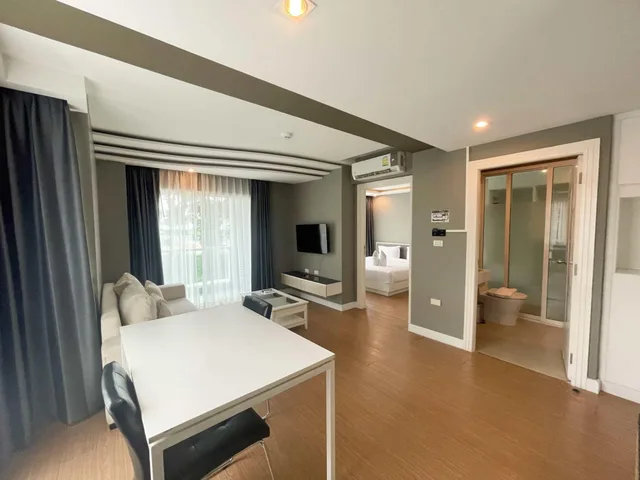 جناح بريميير، Wisdom Hotel and Residence 1/1