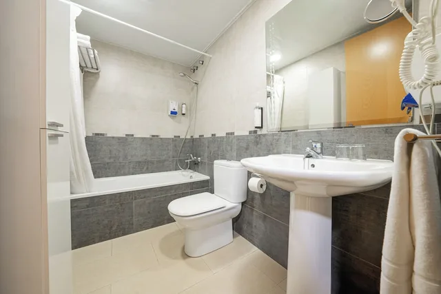 شقة بسريرين منفصلين بغرفة نوم واحدة مع أريكة، Neptuno Apartments 9/10