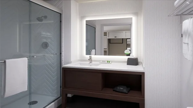 غرفة قياسية بسرير كينج مع أريكة، Holiday Inn Rock Hill 7/7