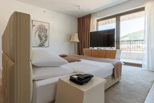غرفة ديلوكس بسرير مزدوج بإطلالة على البحر بشرفة، Hotel KADMO by Aycon 10/10