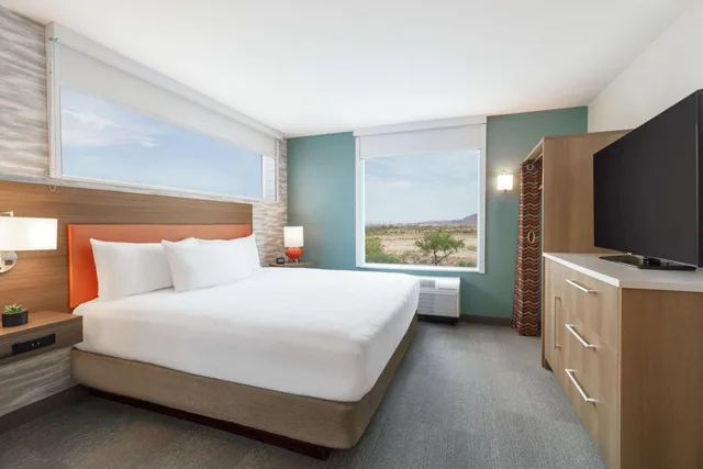 جناح بسرير كينج بغرفة نوم واحدة مع أريكة، Home2 Suites by Hilton Mesa Longbow AZ 1/3