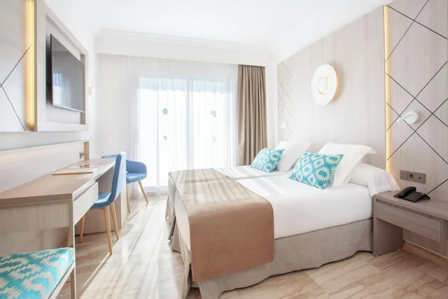 غرفة بسريرين منفصلين، Grupotel Los Principes and Spa 2/10