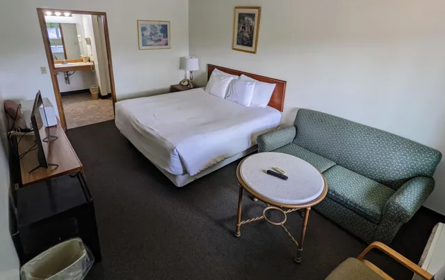غرفة بسرير كينج، Fairground Inn Monroe WA 5/10