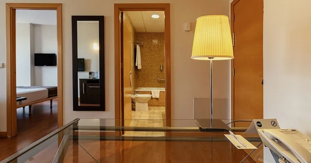 غرفة عائلية ثلاثية بثلاثة أسرّة، Hotel Vertice Sevilla 5/5