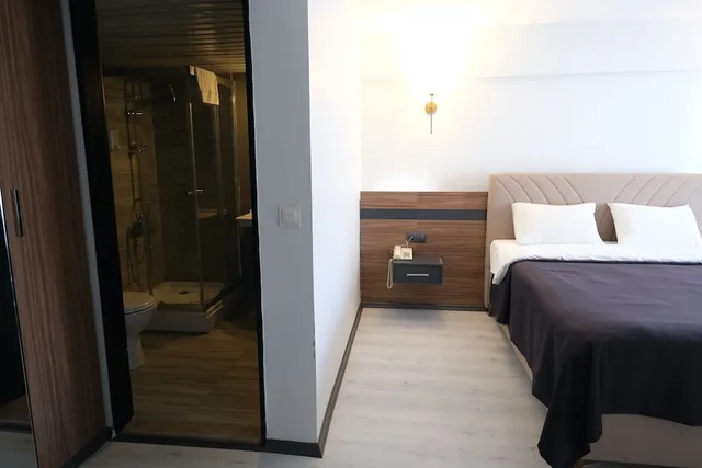 Comfort, Double Bed, Üstün Otel Alsancak 4/5