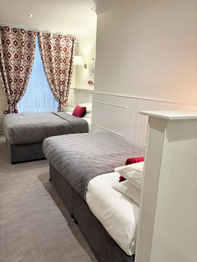 غرفة بسريرين منفصلين، Dergvale Hotel 4/10