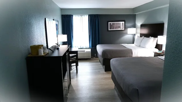 غرفة قياسية بسريرين كوين، Quality Inn near Potomac Mills 7/10