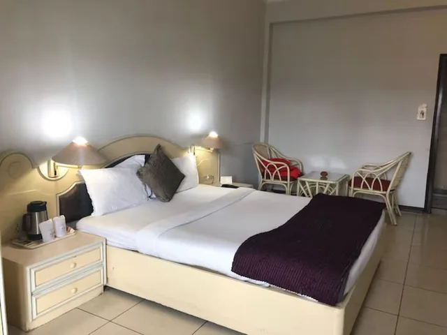 غرفة تنفيذية بسرير مزدوج بإطلالة على المدينة، Park Palace Hotel 1/10