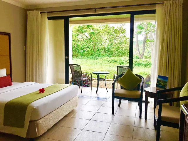 Island Premier، Fairways And Bluewater Newcoast Boracay 3/5