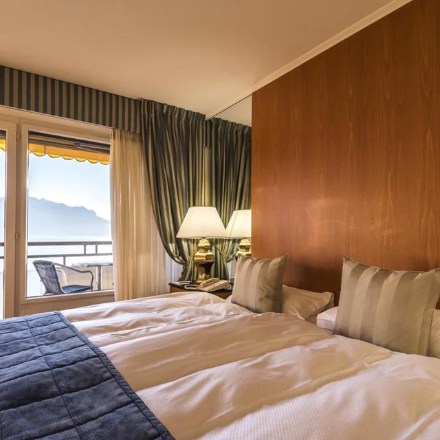 Park, Deluxe, Double Bed, Lake or Park View, Balcony, Royal Plaza Montreux Hotel 2/8