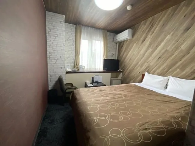 غرفة بسرير مزدوج للمدخنين، HOTEL SELECT INN TSUYAMA 1/3