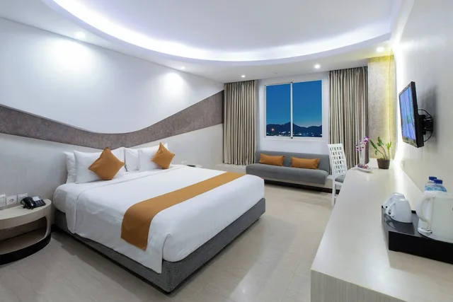 Superior Double (CM)، Aston Cirebon Hotel and Convention Center 1/6