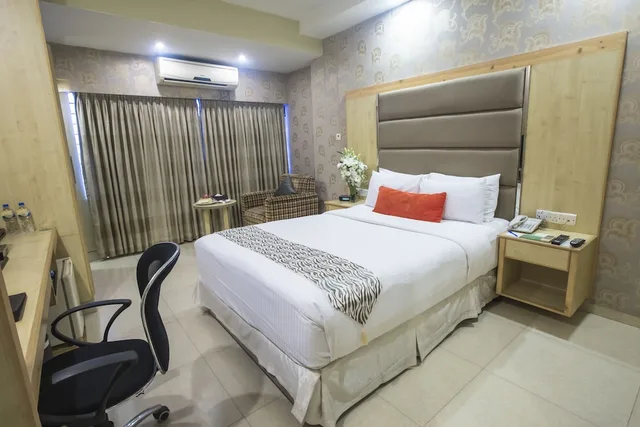 غرفة ديلوكس بسرير كوين، ASCOTT-THE RESIDENCE 5/8