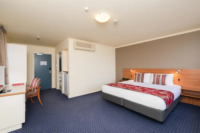 استوديو سوبيريور بسرير كينج، Heartland Hotel Auckland Airport 2/10