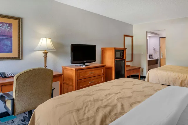 غرفة رباعية بسريرين كوين، Quality Inn & Suites Chattanooga West near Lookout Mountain 5/7