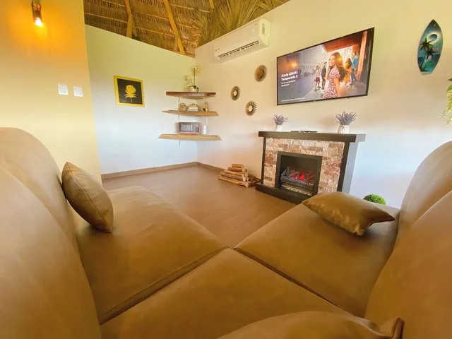 Deluxe, Cabin, King Bed, Valley View, Palm Valley Cabins 2/3