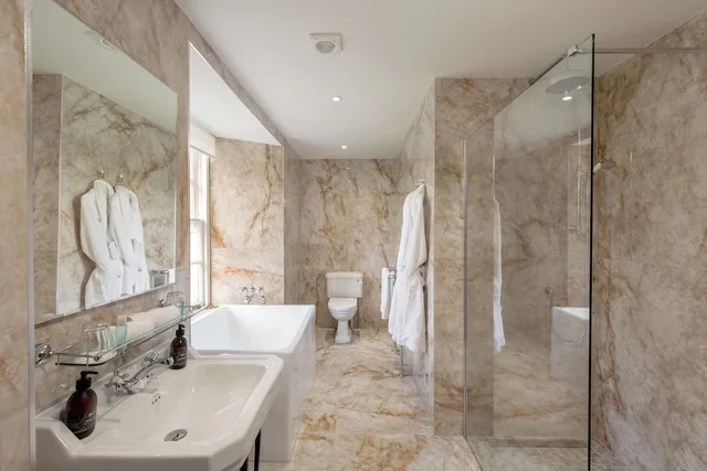 Suite, House, Double Bed, Hot Tub، GLENCOE HOUSE 3/4