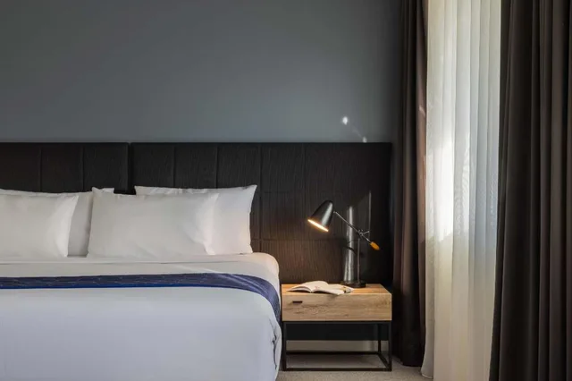 غرفة تنفيذية بسرير مزدوج، Mantra MacArthur Hotel 7/9