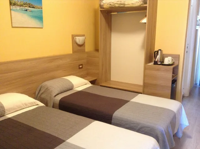 غرفة بسرير مزدوج، HOTEL ROUTE 9 1/1