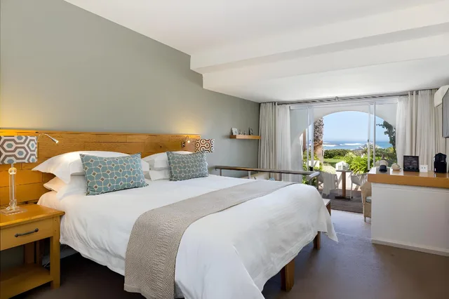 Cabana, Double or Twin Bed، The Bay Hotel 1/1