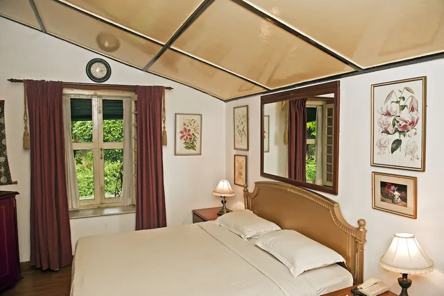 Cottage, Queen Bed, WelcomHeritage Connaught House 3/10