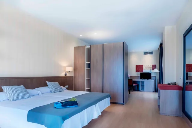 جناح جونيور، Hotel Ibersol Atrio Del Mar 1/6