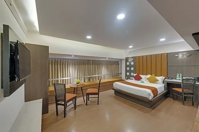 غرفة بريميوم بسرير كوين، Comfort Inn Metropolis Mumbai 2/10