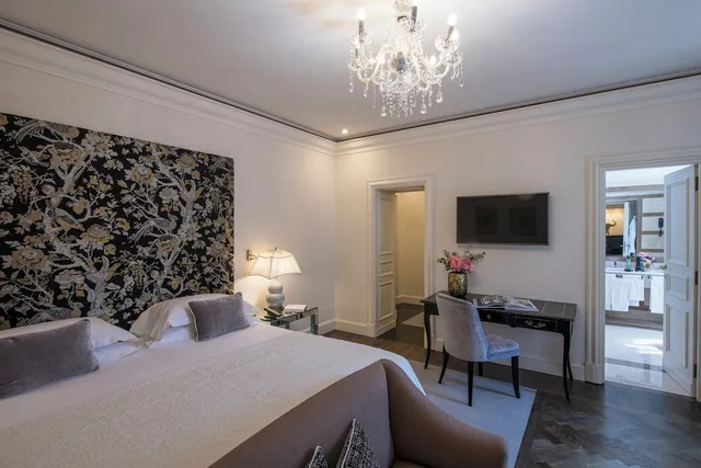 غرفة ديلوكس بسريرين منفصلين، Hotel D Inghilterra Starhotels Collezione 2/10
