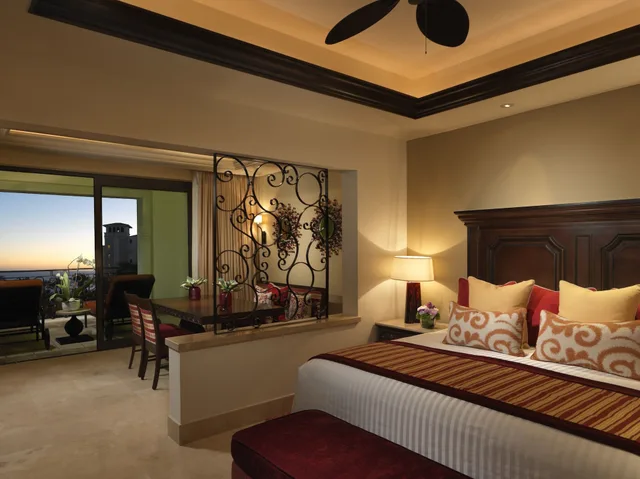 Grand, Studio, King Bed, Queen Murphy Bed، Grand Solmar Lands End Resort and Spa 1/3