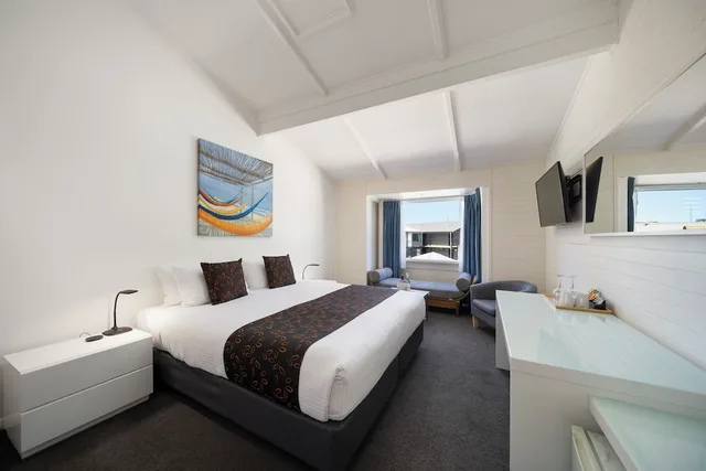 غرفة سوبيريور بسرير كوين بإطلالة على المسبح، Mercure Kangaroo Island Lodge 4/7