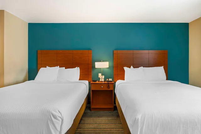 جناح بسريرين كوين مع أريكة، Best Western Plus Tuscumbia/Muscle Shoals Hotel & Suites 3/4