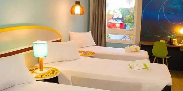 جناح اقتصادي ثلاثي، Golden Tulip Guaruja 1/1