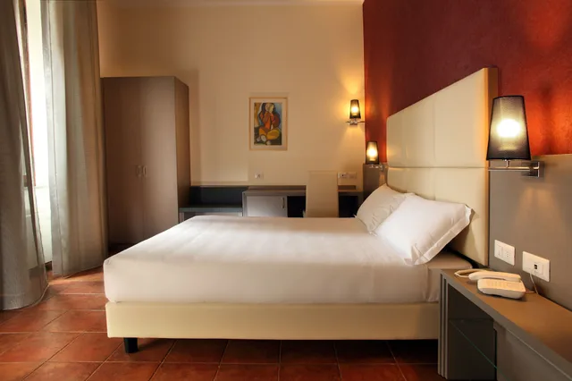 Room, Double Bed, Hearth Hotel 1/4