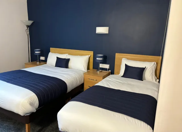 غرفة قياسية بسريرين منفصلين، Britannia Wigan Hotel 1/7