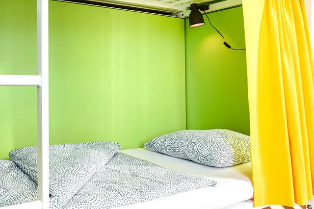 Room, Quadruple, 2 Bunk Beds, Shared Bathroom, Avenue Hostel 2/4
