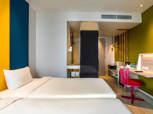 غرفة قياسية بسريرين منفصلين، Ibis Styles Phuket City 1/10