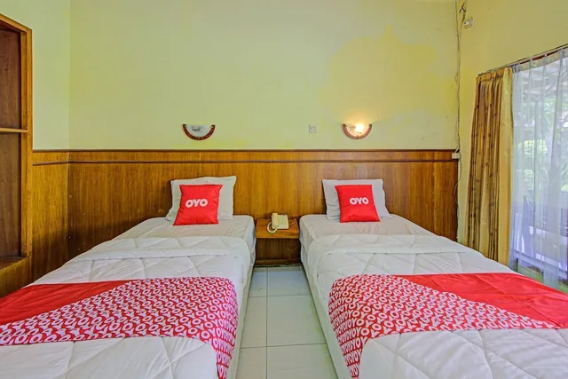 غرفة قياسية بسريرين منفصلين، Oyo 3934 Hotel Istana Syariah Ex Istana Pekalongan 8/10