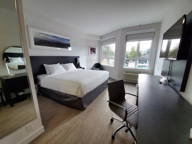 غرفة قياسية بسرير كينج، Quality Inn Nanaimo Downtown 7/10