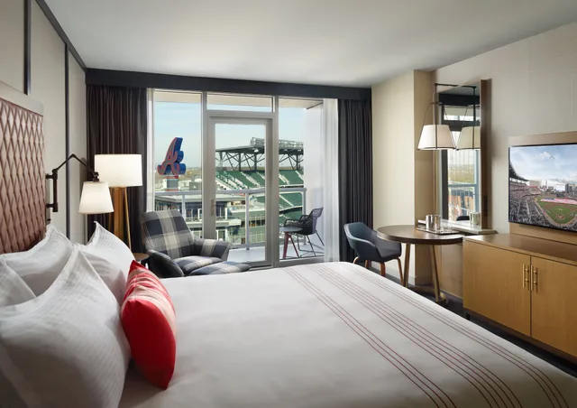 غرفة تنفيذية بسرير كينج بإطلالة، Omni Hotel At the Battery Atlanta 1/4