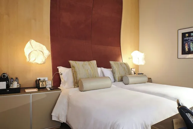 غرفة بريميوم بسرير كينج بإطلالة، Hotel Marques de Riscal A Luxury Collection Hotel Elciego 3/6