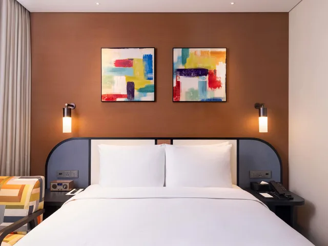غرفة بسرير كوين، Mercure Ambassador Seoul Magok 3/6